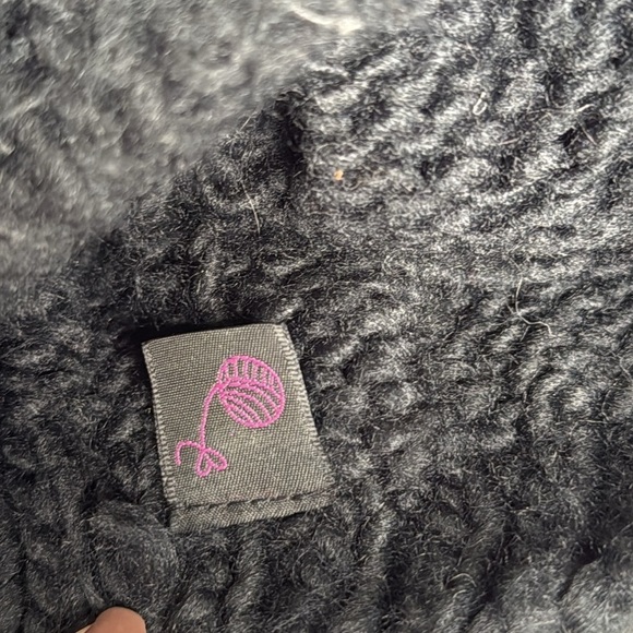 Purple Chunky Knit Slouchy Beanie in Black One Size - Picture 3 of 4